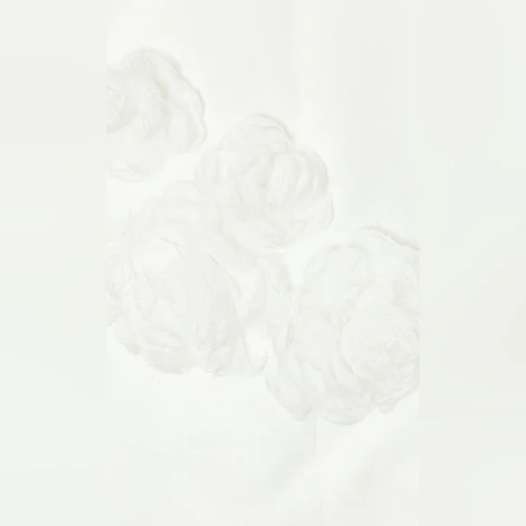 ELLIATT Trompe Mini Floral 3D Dress in Ivory LWD Bridal Little White Dress SMALL - Picture 8 of 16